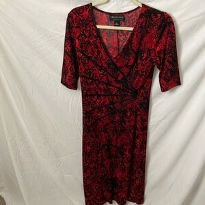 Connected: Red/Black floral patterned midi dress- v-neck- 6